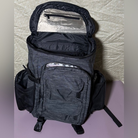 Men's Charcoal Backpack with Mesh Pocket - Picture 3 of 11